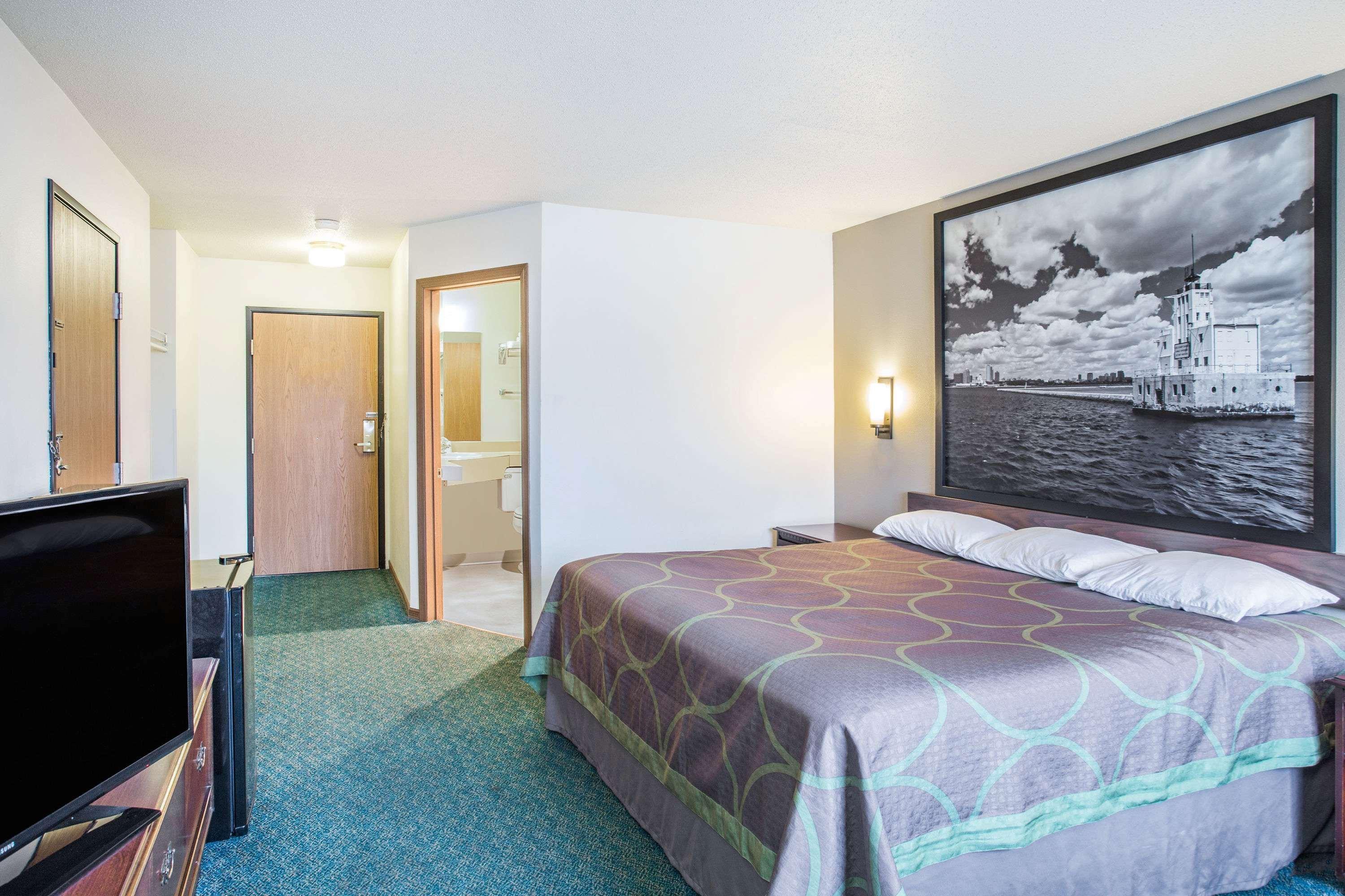 Hotel Super 8 By Wyndham Prairie Du Chien Zewnętrze zdjęcie
