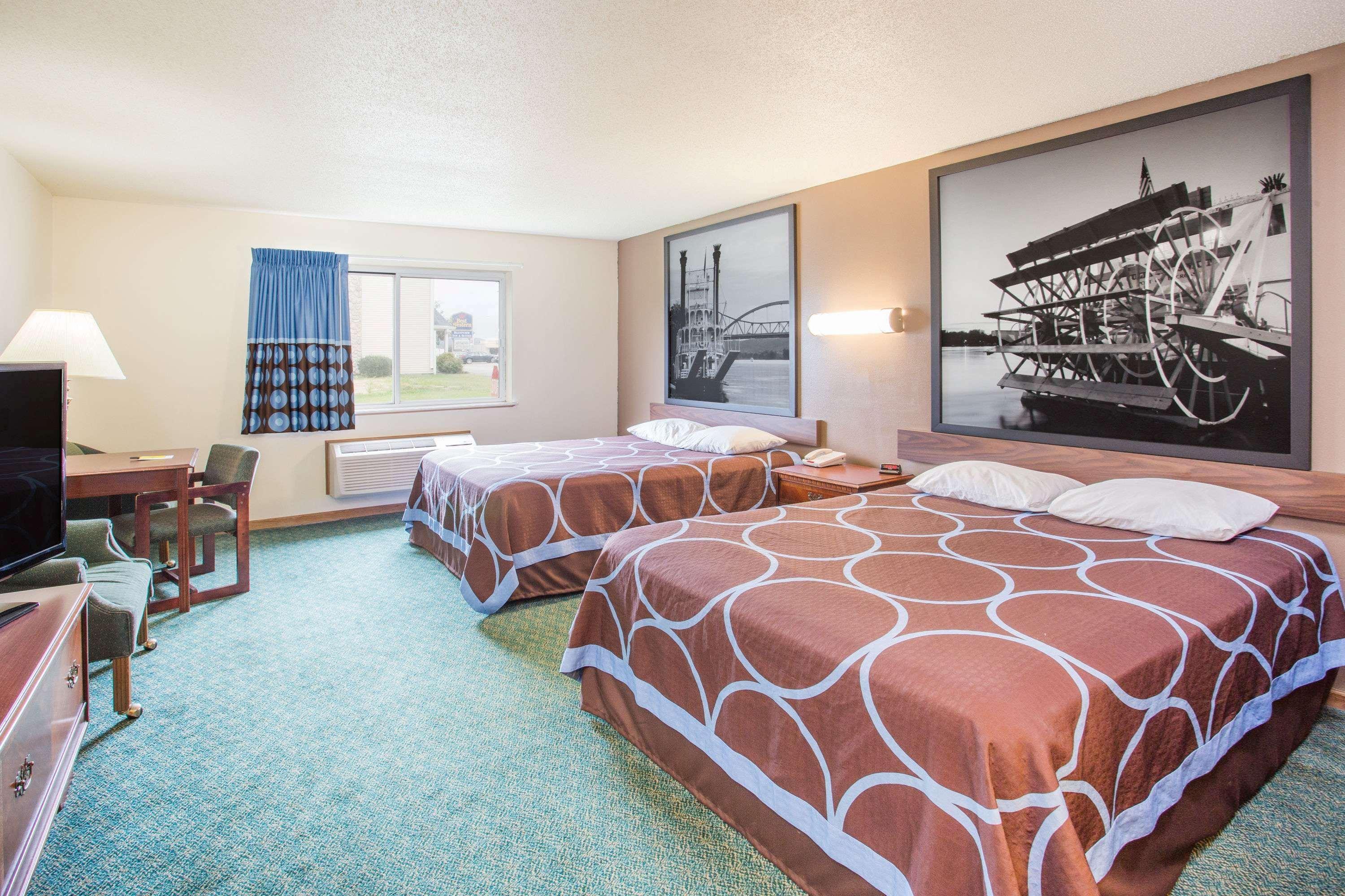 Hotel Super 8 By Wyndham Prairie Du Chien Zewnętrze zdjęcie