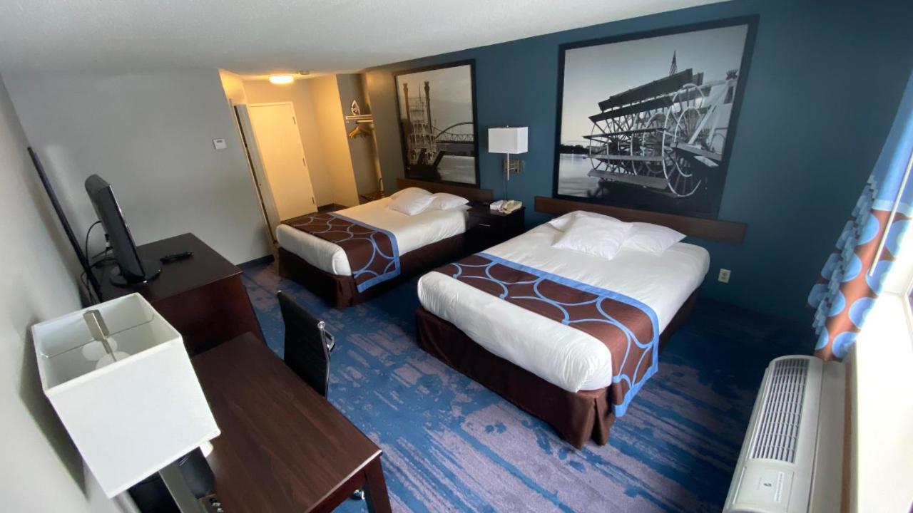 Hotel Super 8 By Wyndham Prairie Du Chien Zewnętrze zdjęcie