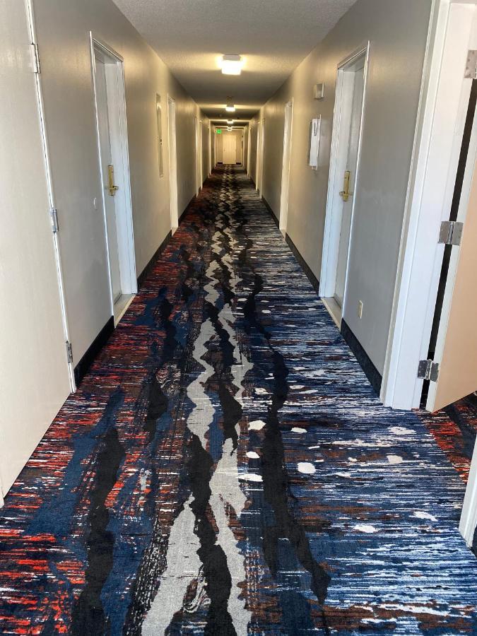 Hotel Super 8 By Wyndham Prairie Du Chien Zewnętrze zdjęcie